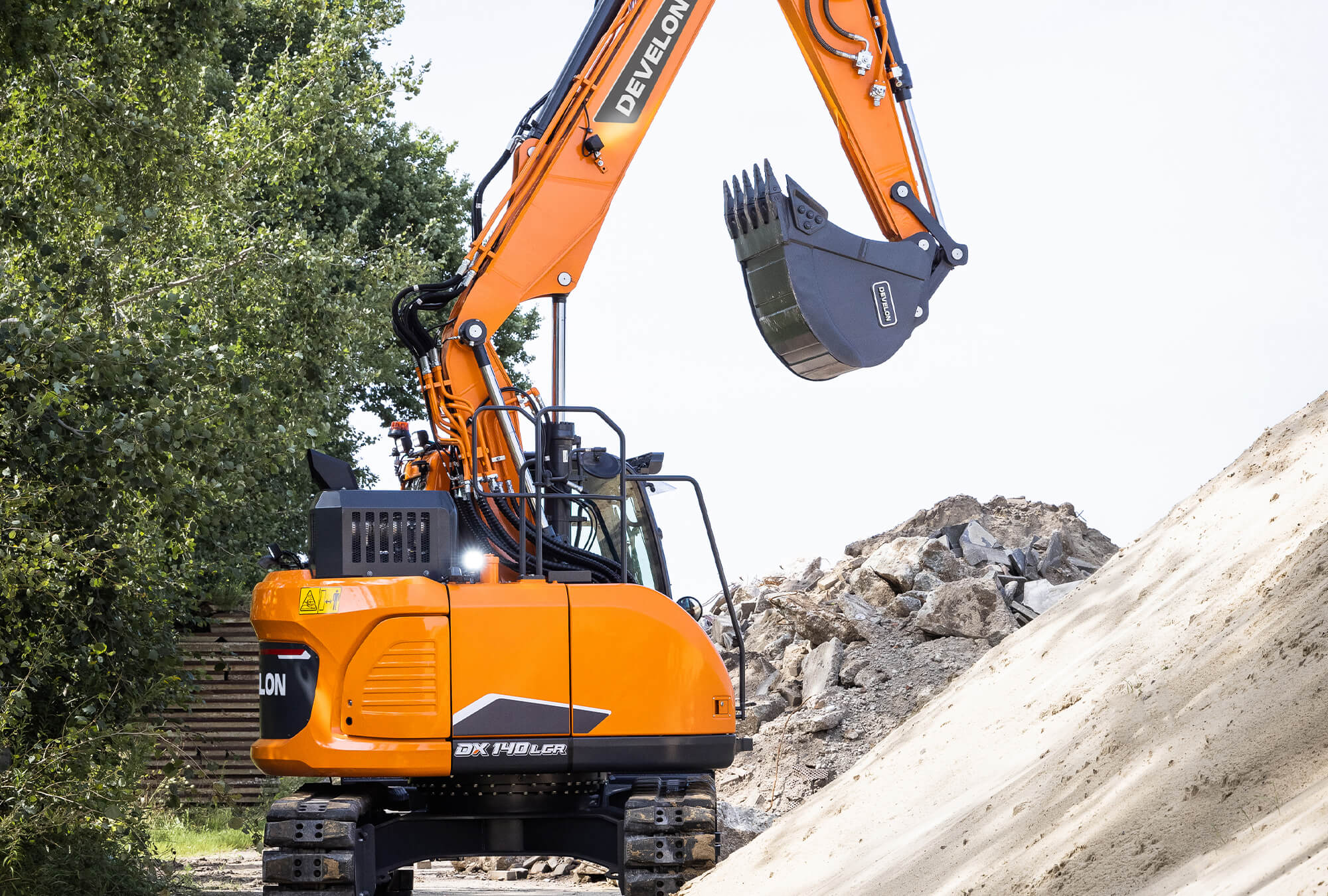 DX140LCR-7